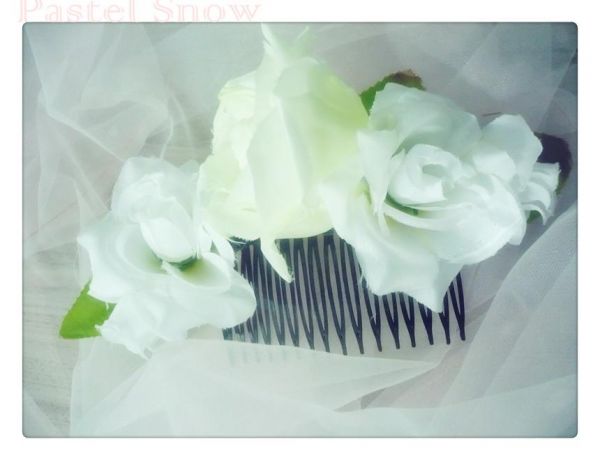 Roses corsage off-white x branco